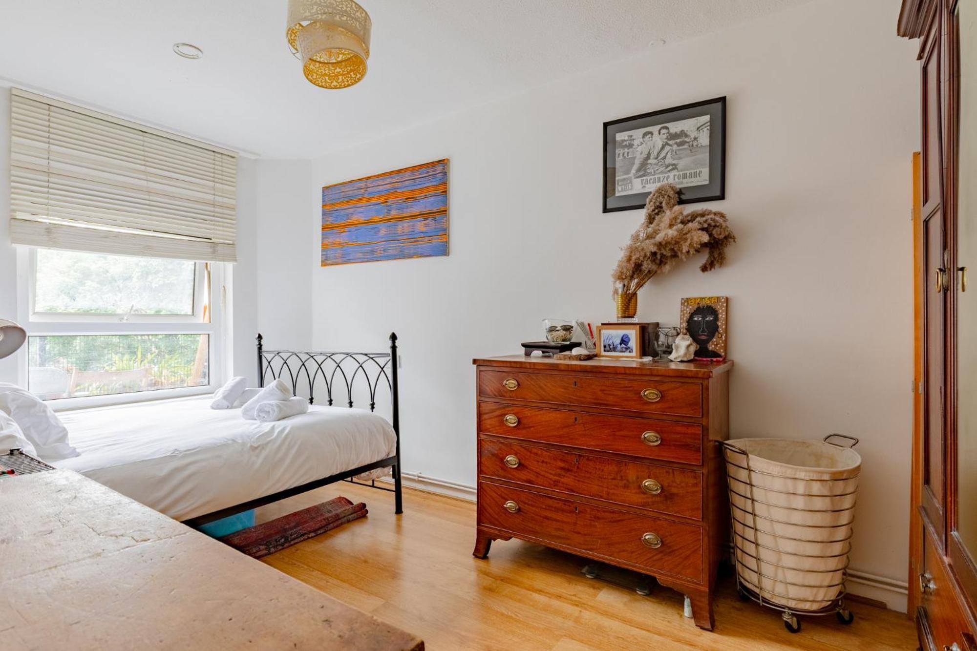 Appartement Characterful 1 Bedroom Flat Close To Dlr Londen